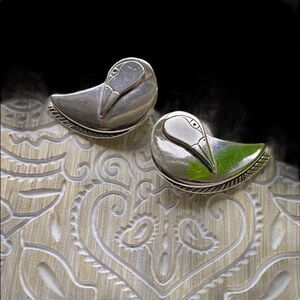 𝅺LAUREL Burch silver tone goose clip on earrings